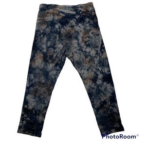 Calvin Klein Performance Tie Dyed Capri Length‎ Pants w/ Criss-Cross Cut Outs Sm